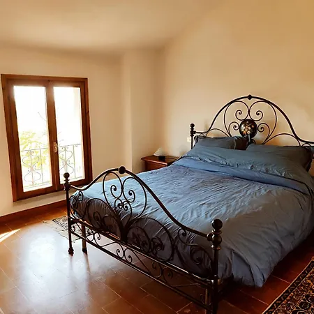 Apartment Caput Mundi