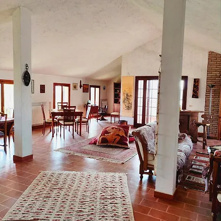 Caput Mundi شقة *